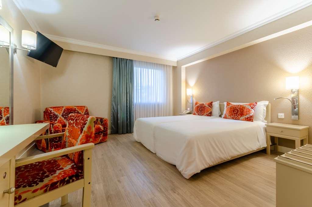 Olissippo Marques De Sa Hotel Lisbon Room photo